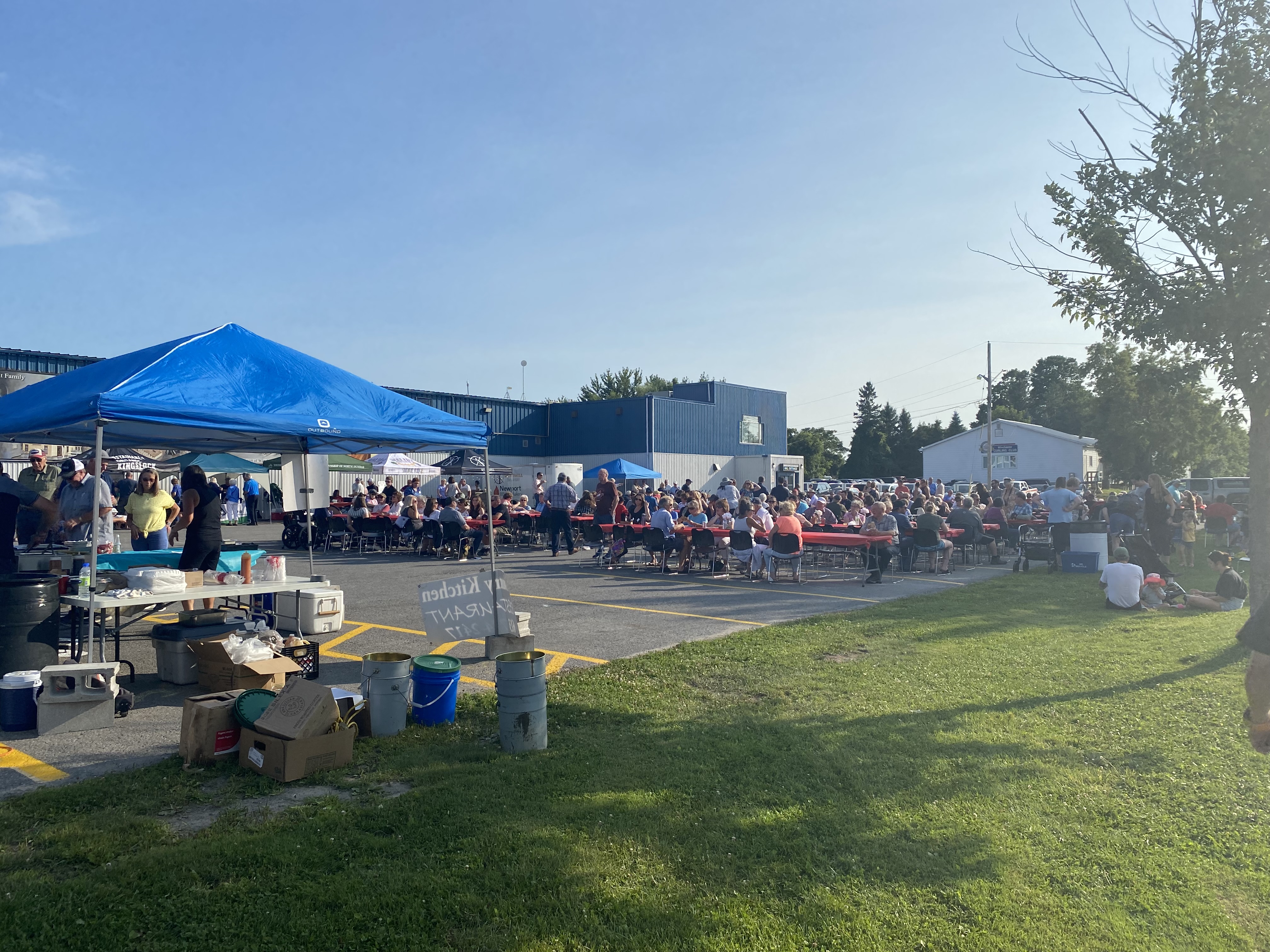 vendor tents at MMOMS Winchester