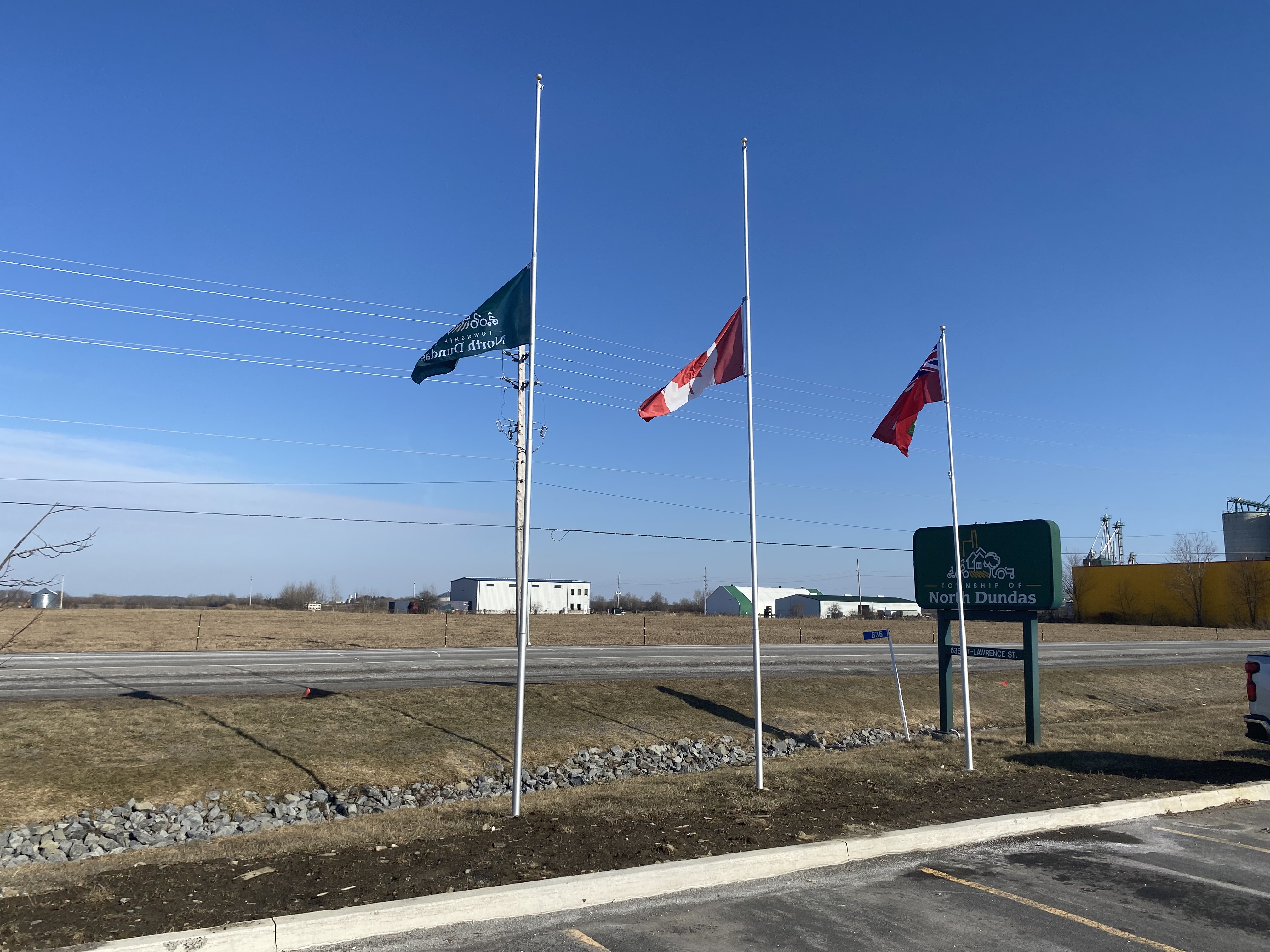 Half mast flags