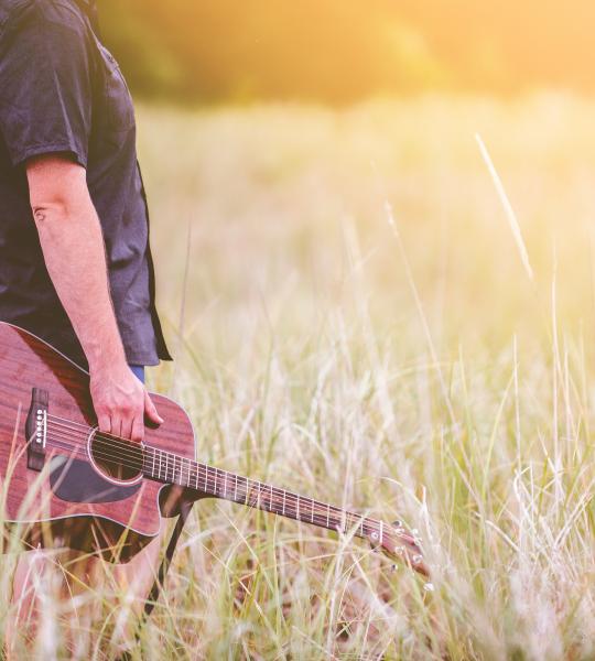 County singer in field