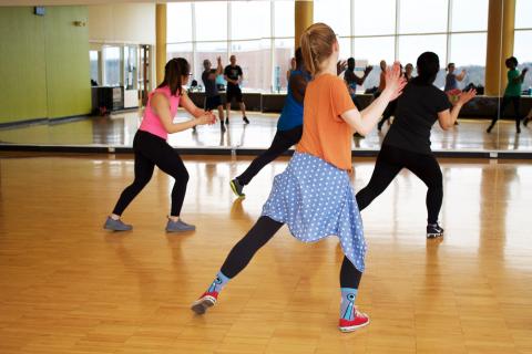 zumba class exercising 